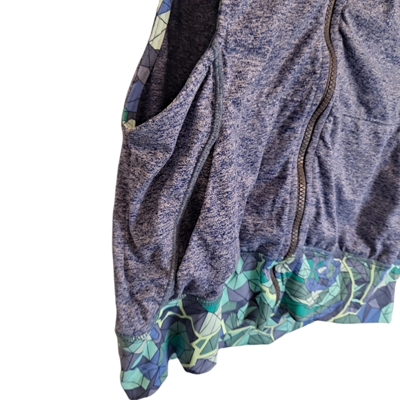 EUC Maaji Malibu Creek Hoodie Vest Cover Up Size Small - Picture 3 of 16